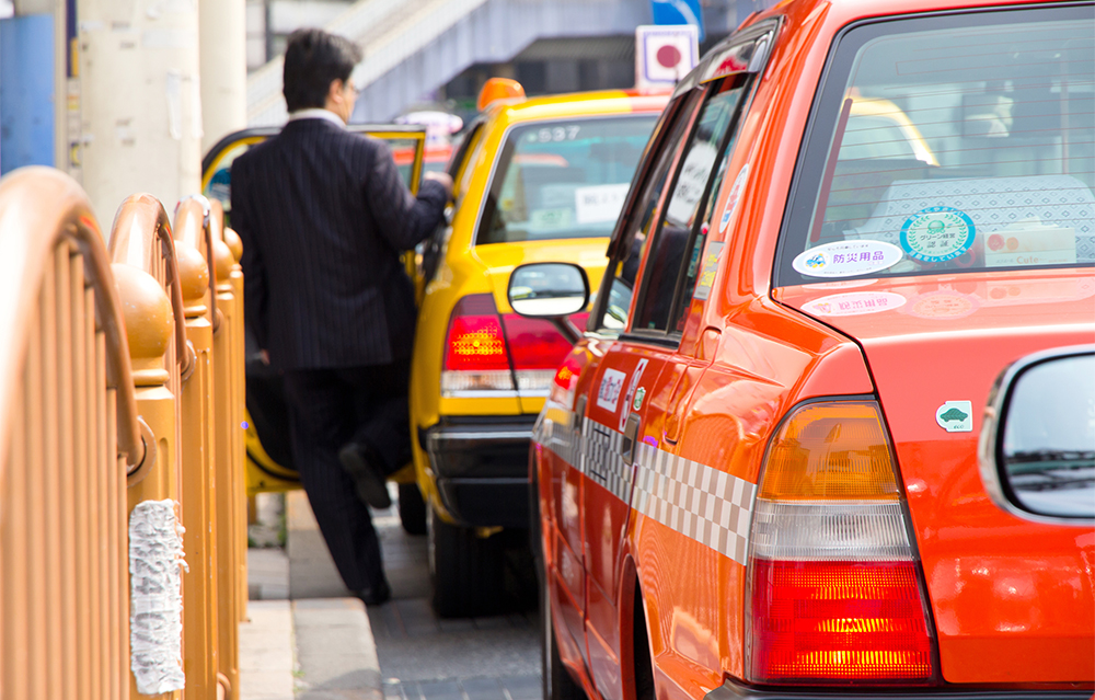 タクシーの乗客はここを見ている！ 運賃を抑える2つのポイント
