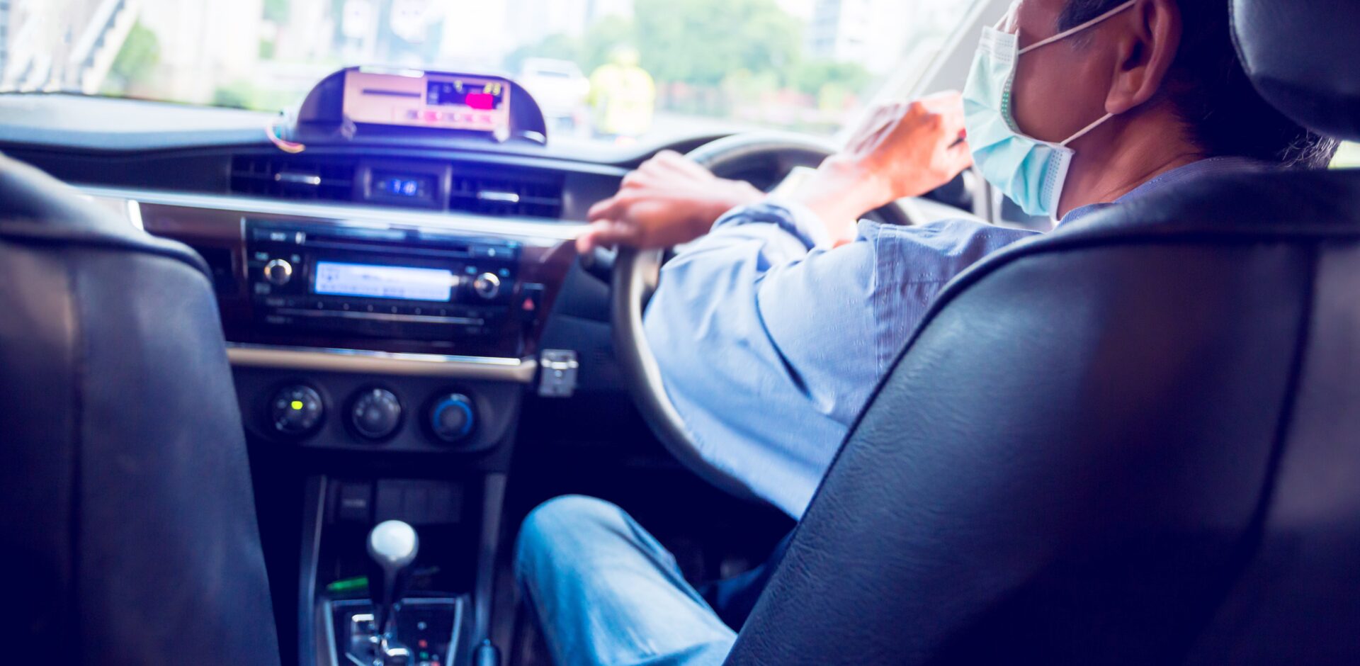 福岡市でタクシードライバーへの転職を考えているなら「P-CHAN TAXI」にご相談を