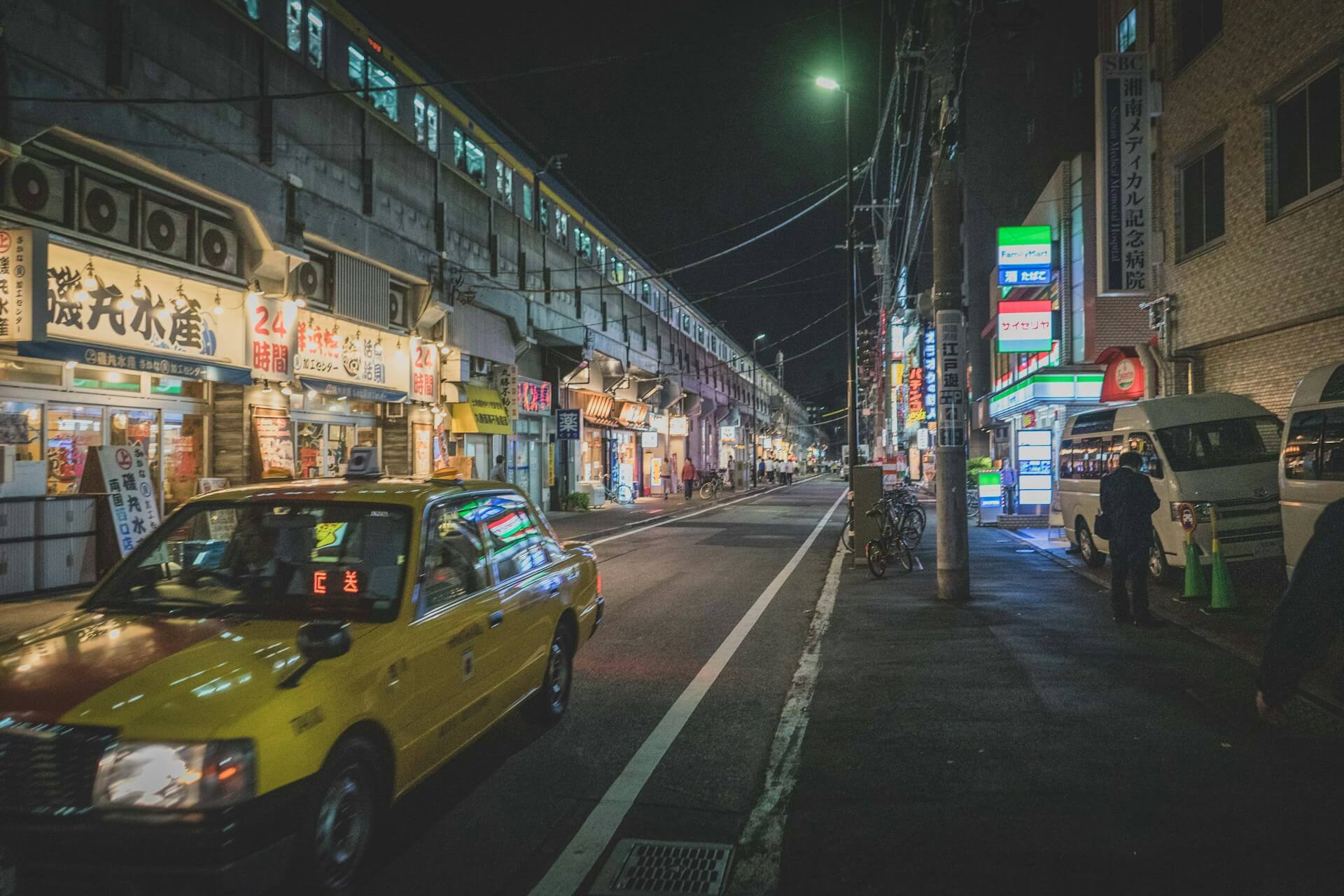 荒川区でタクシードライバーとして働くうえで知っておきたい地域の特色