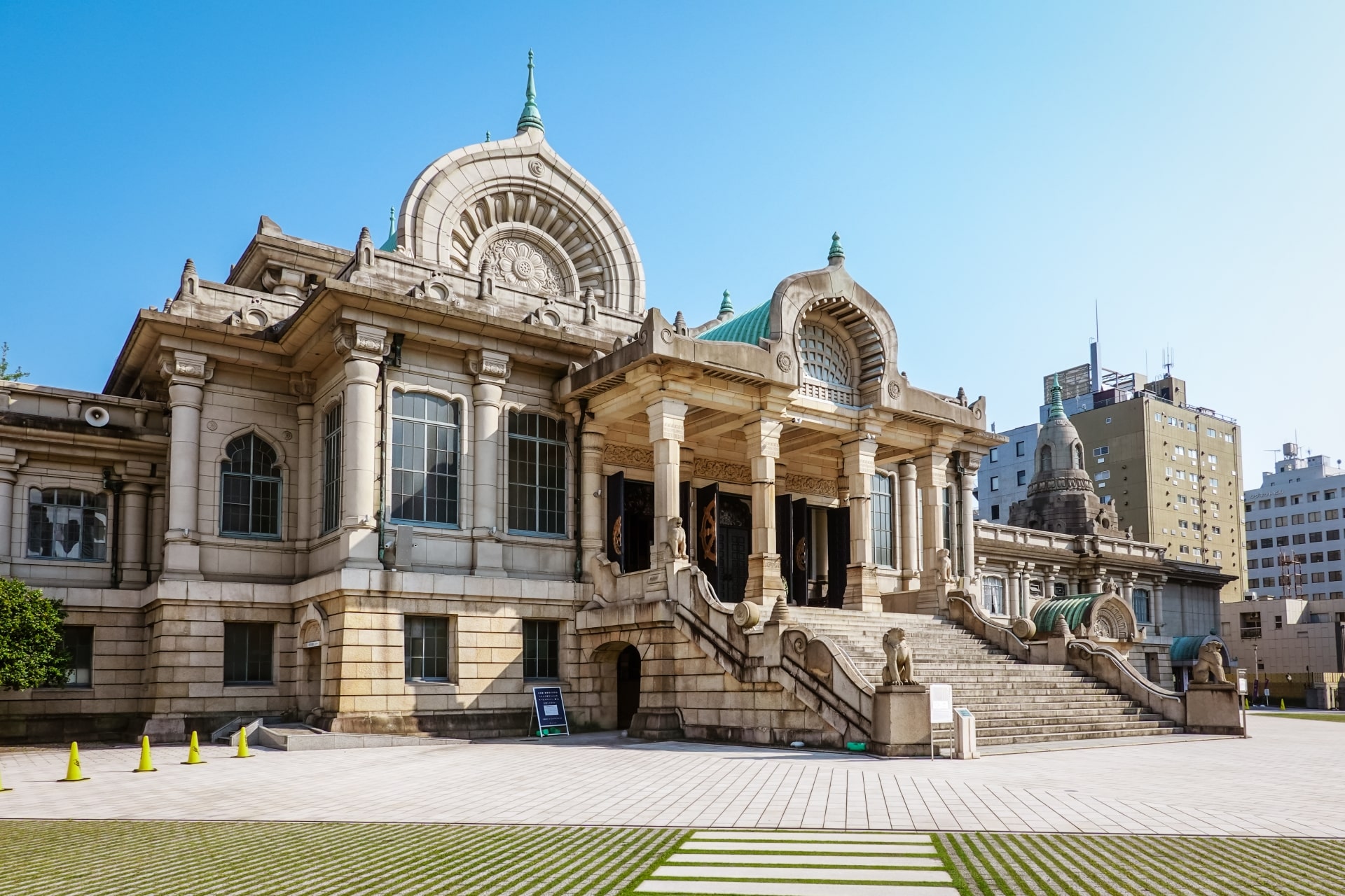 中央区でタクシー求人を探すならP-CHAN TAXIを活用しよう