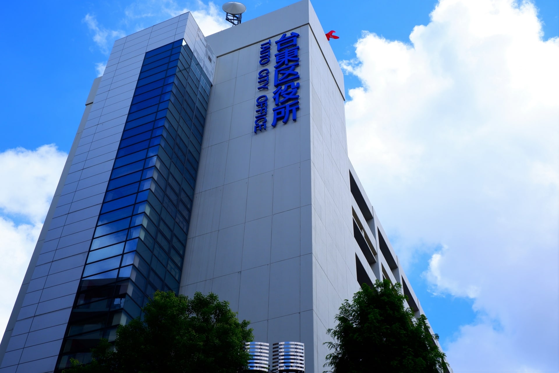 台東区でタクシー求人を探すメリット