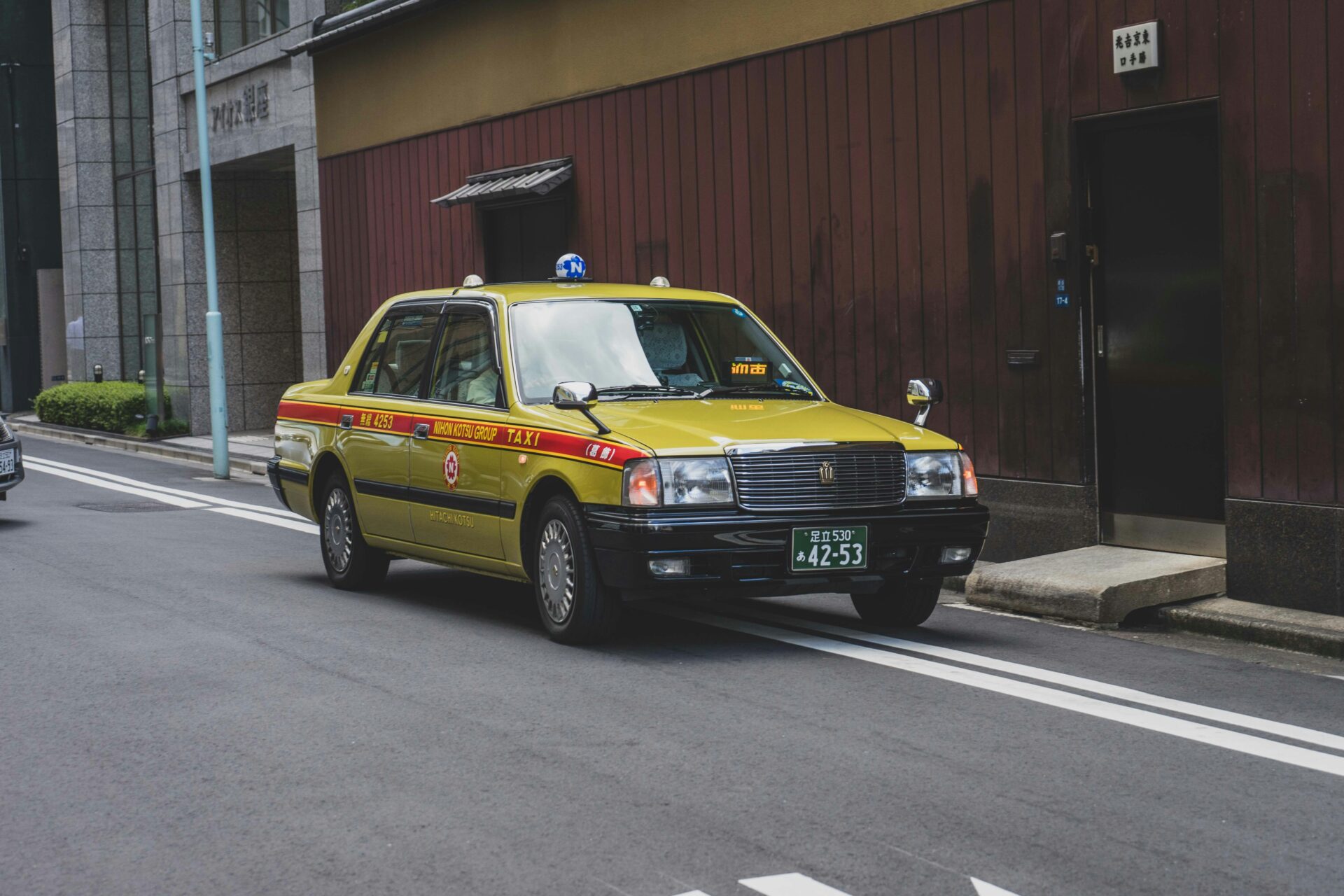 日進市でタクシー求人を探すメリット