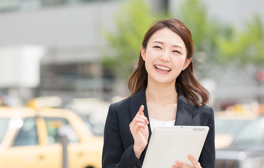 女性のタクシー運転手が年々増加中？女性がタクシー会社を選ぶ際のポイント