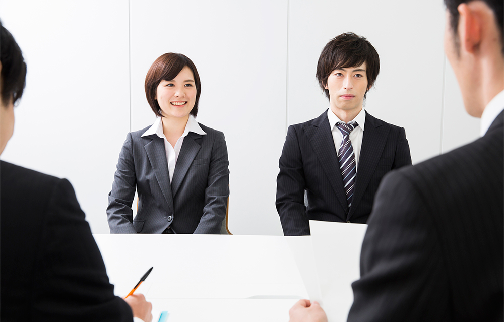 タクシードライバーに新卒採用が増加！増えている理由や就職するメリット・デメリットを解説